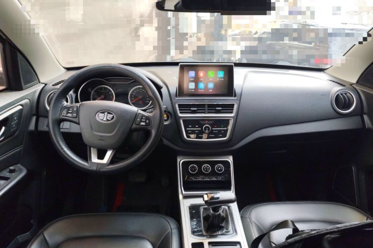 Used Bestune X40 2019 1.6L Automatic Luxury Version China V Emission Standard Center Console