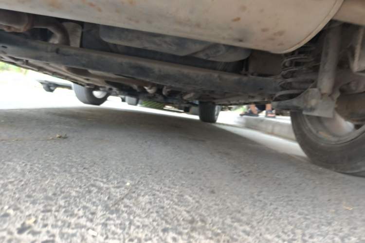 Used Bestune X40 2019 1.6L Automatic Luxury Version China V Emission Standard Chassis Rear