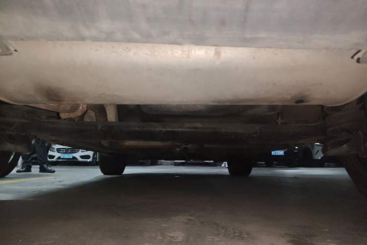 Used Bestune X40 2019 1.6L Automatic Connected Smart Cool Version China V Emission Standard Chassis Rear