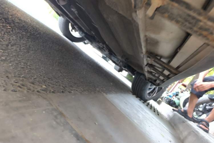 Used Bestune X40 2019 1.6L Automatic Luxury Version China V Emission Standard Chassis Rear Right