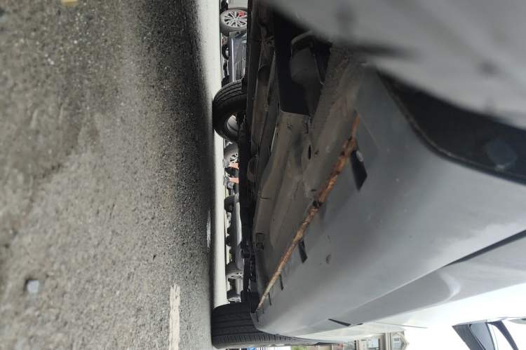 Used Bestune X40 2019 1.6L Automatic Luxury Version China V Emission Standard Chassis Rear Right