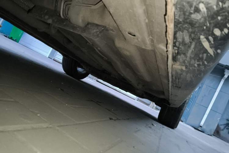 Used Bestune X40 2019 1.6L Automatic Luxury Version China V Emission Standard Chassis Rear Right