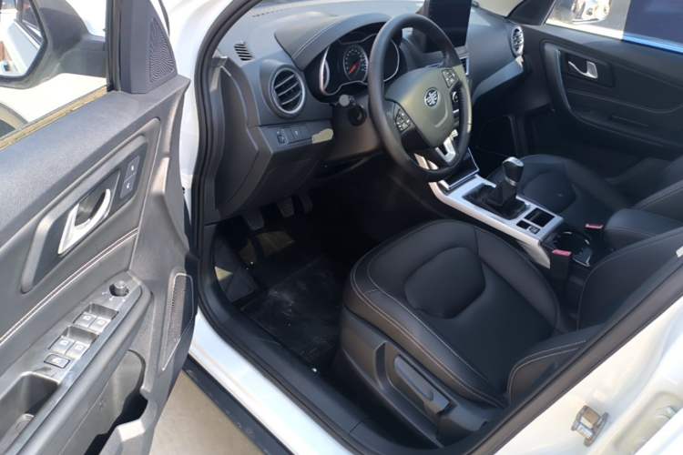Used Bestune X40 2019 1.6L Manual Luxury Edition China VI Driver Seat