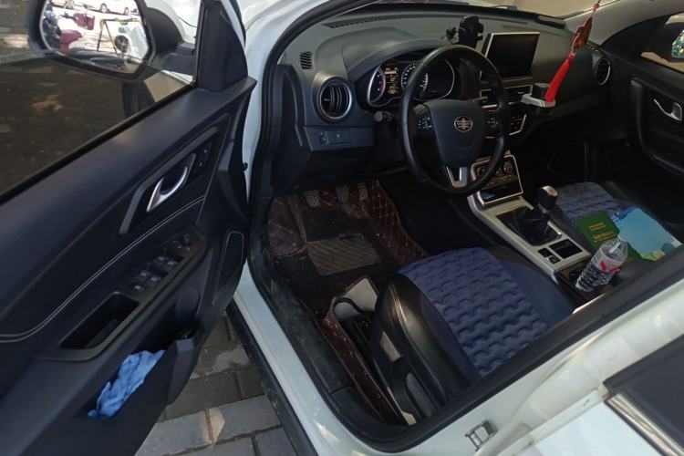 Used Bestune X40 2019 1.6L Manual Luxury Edition China VI Driver Seat