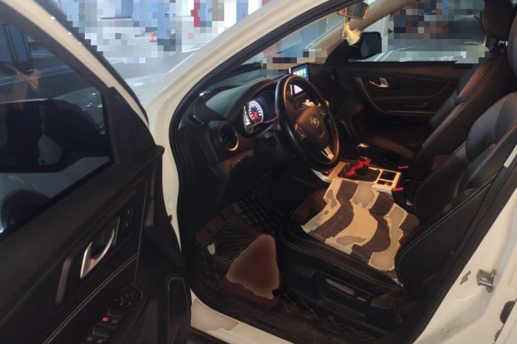 Used Bestune X40 2019 1.6L Manual Luxury Edition China VI Driver Seat