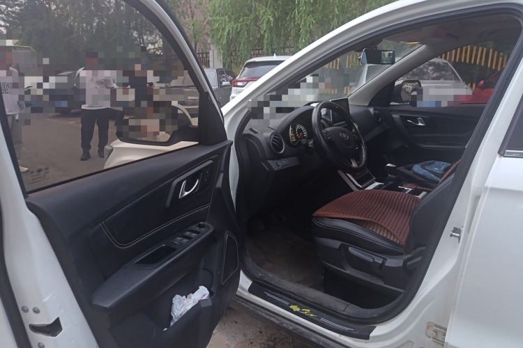 Used Bestune X40 2019 1.6L Manual Connected Smart Cool Version China VI Emission Standard Driver Seat