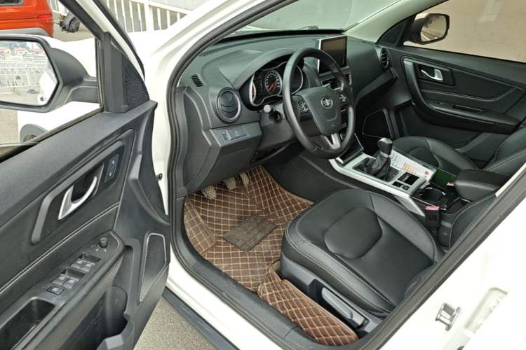 Used Bestune X40 2019 1.6L Manual Luxury Edition China VI Driver Seat