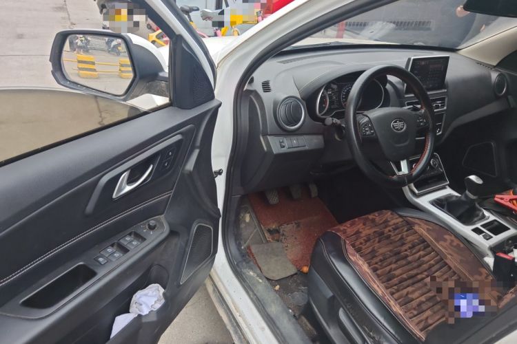 Used Bestune X40 2019 1.6L Manual Luxury Edition China V Driver Seat