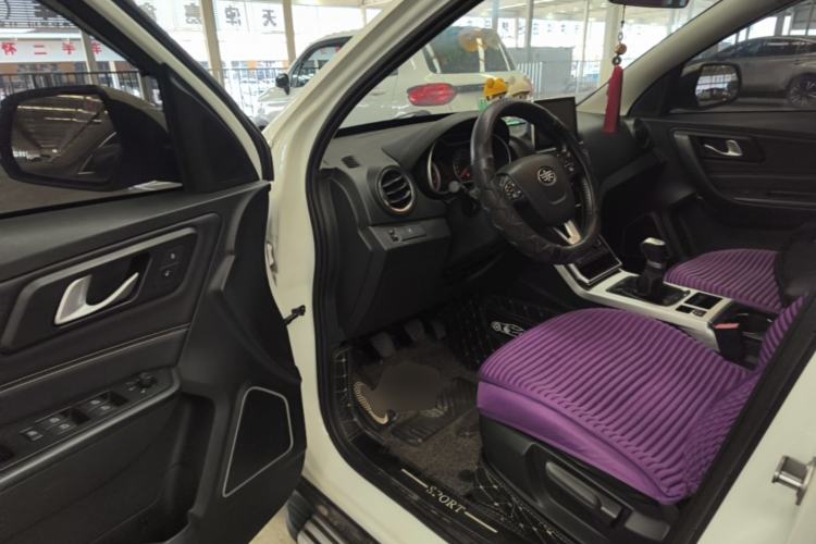 Used Bestune X40 2019 1.6L Manual Luxury Edition China VI Driver Seat