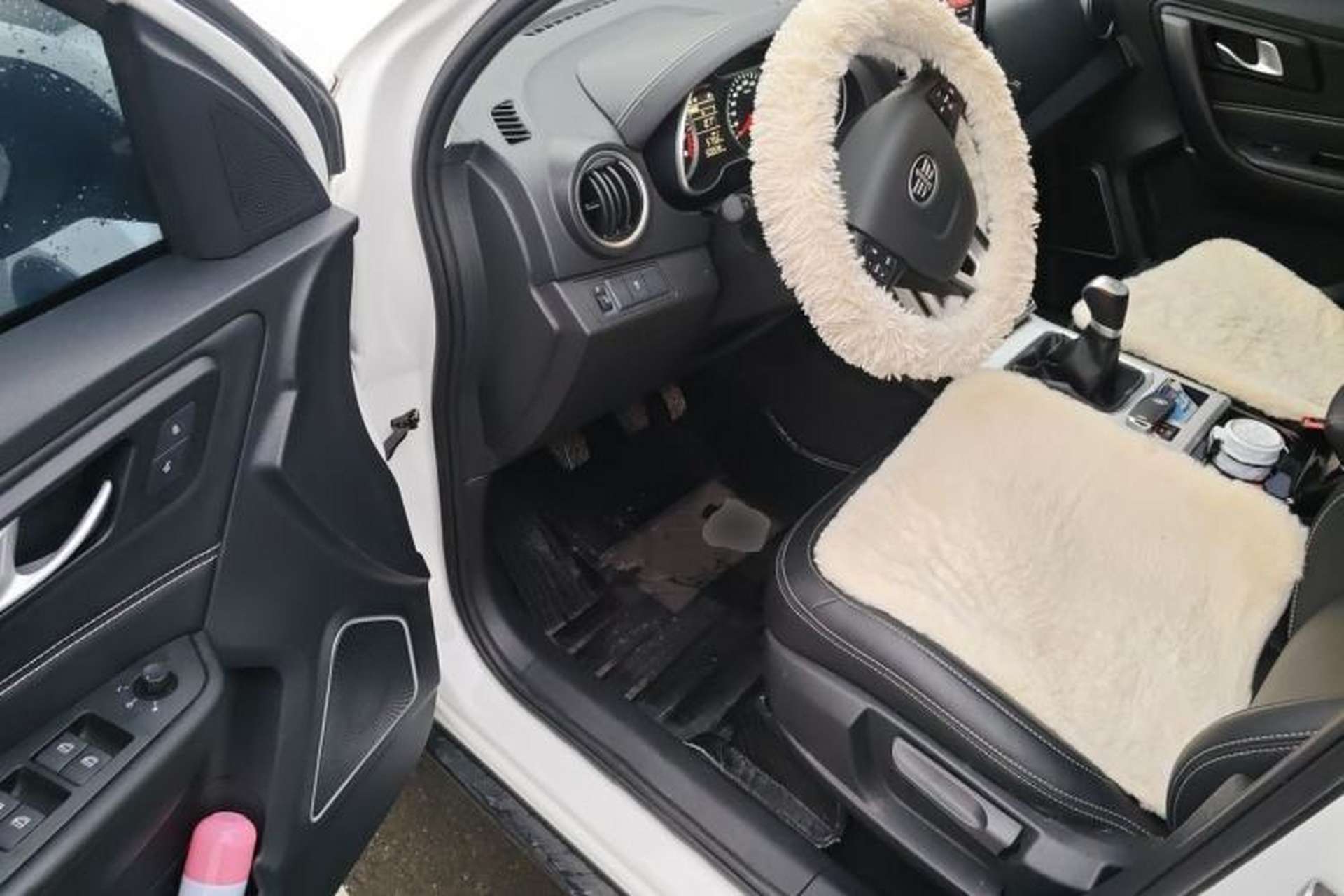 Used Bestune X40 2019 1.6L Manual Luxury Edition China VI Driver Seat