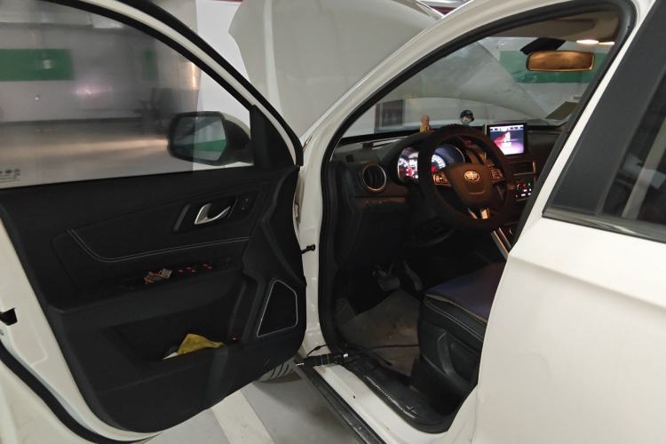 Used Bestune X40 2019 1.6L Automatic Luxury Edition China VI Driver Seat