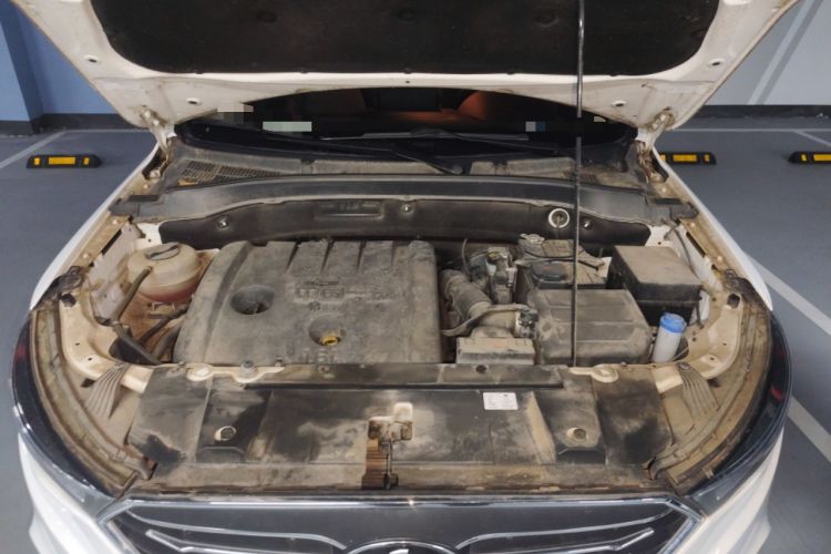 Used Bestune X40 2019 1.6L Manual Luxury Edition China VI Engine Bay