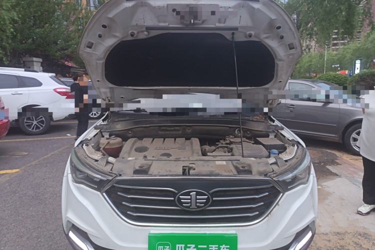 Used Bestune X40 2019 1.6L Manual Connected Smart Cool Version China VI Emission Standard Engine Bay