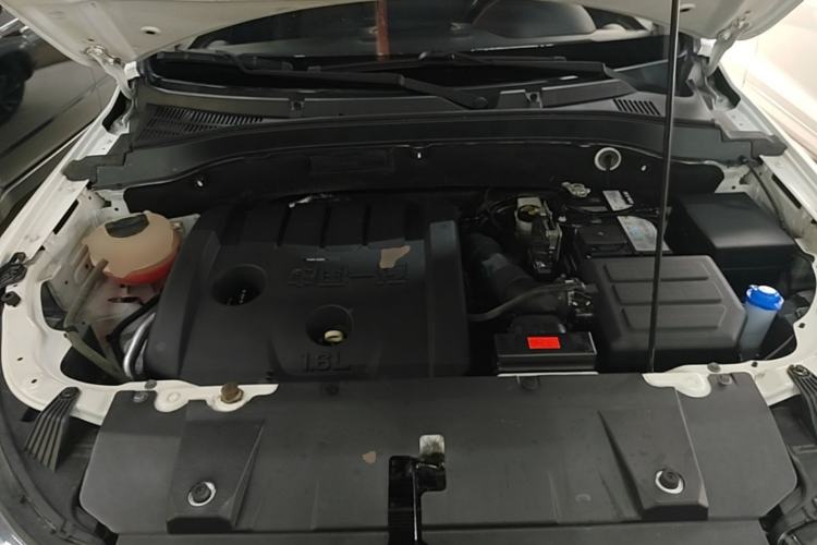 Used Bestune X40 2019 1.6L Automatic Luxury Edition China VI Engine Bay