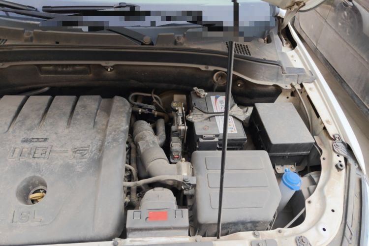 Used Bestune X40 2019 1.6L Automatic Luxury Edition China VI Engine Bay Left