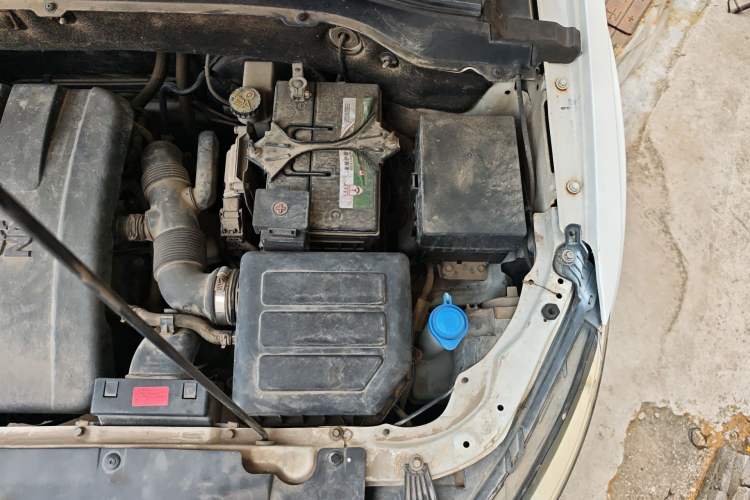 Used Bestune X40 2019 1.6L Manual Luxury Edition China V Engine Bay Left