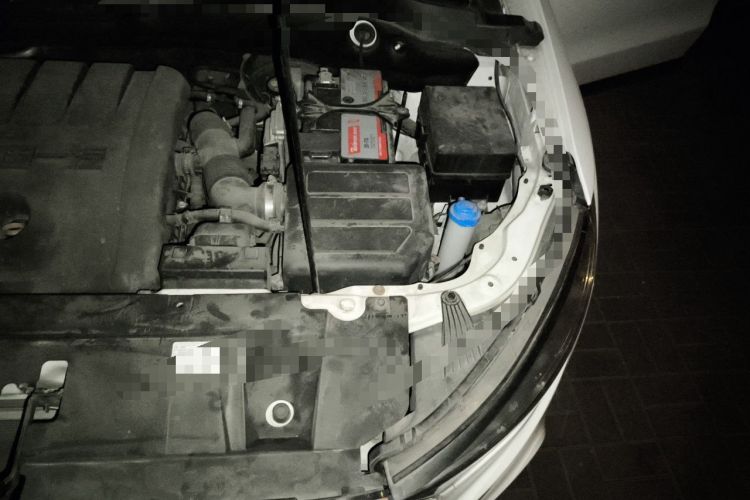 Used Bestune X40 2019 1.6L Automatic Luxury Version China V Emission Standard Engine Bay Left