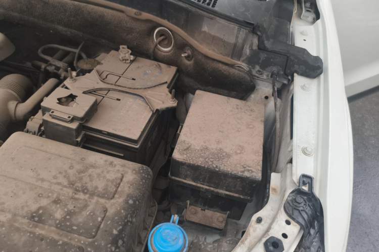 Used Bestune X40 2019 1.6L Automatic Luxury Edition China VI Engine Bay Left