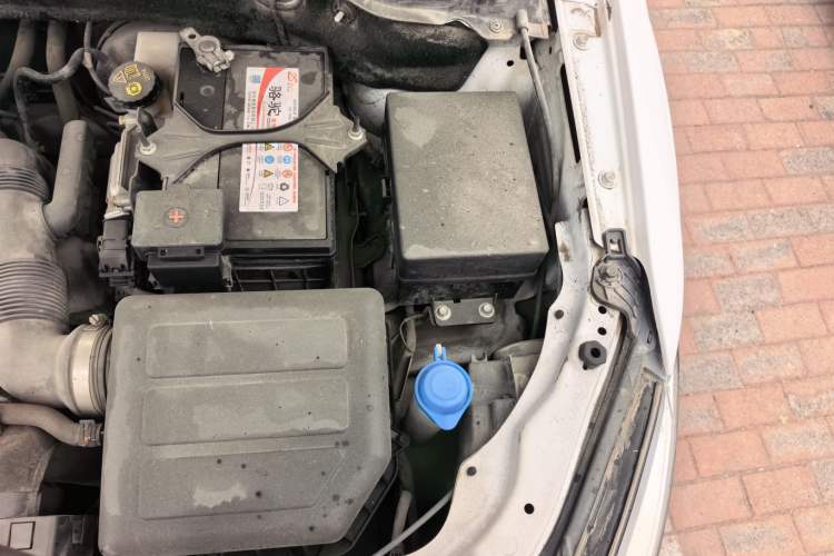 Used Bestune X40 2019 1.6L Manual Luxury Edition China V Engine Bay Left
