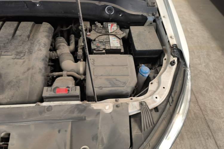 Used Bestune X40 2019 1.6L Manual Luxury Edition China VI Engine Bay Left