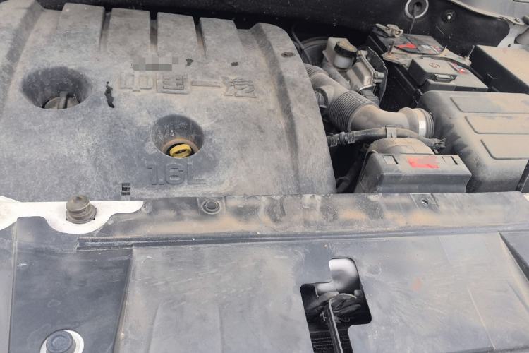 Used Bestune X40 2019 1.6L Automatic Luxury Version China V Emission Standard Engine Bay