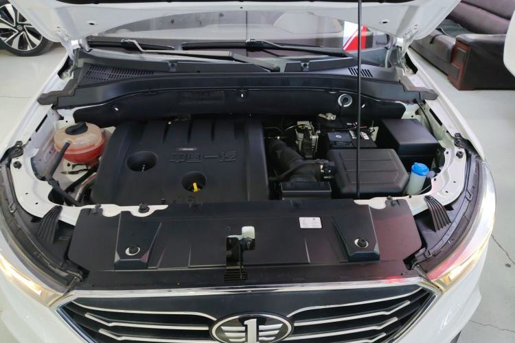Used Bestune X40 2019 1.6L Automatic Luxury Edition China VI Engine Bay