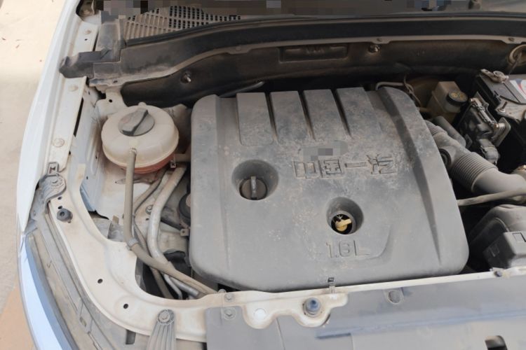 Used Bestune X40 2019 1.6L Automatic Luxury Edition China VI Engine Bay Right