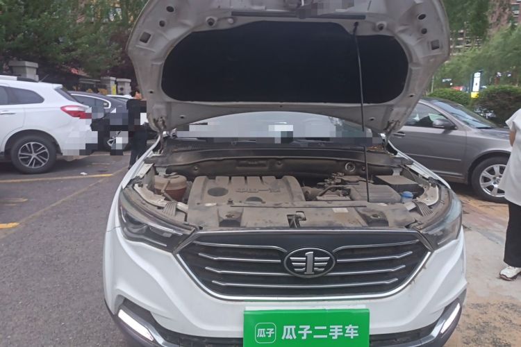 Used Bestune X40 2019 1.6L Manual Connected Smart Cool Version China VI Emission Standard Engine Bay Right