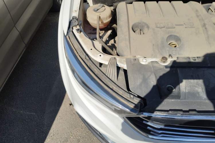 Used Bestune X40 2019 1.6L Manual Luxury Edition China V Engine Bay Right