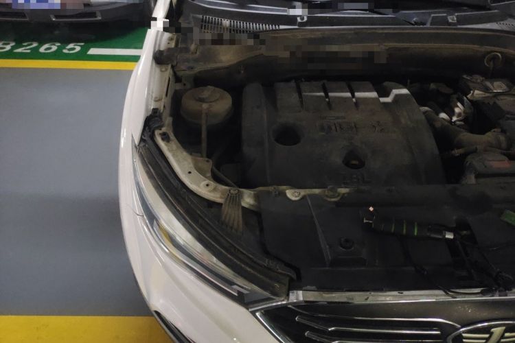 Used Bestune X40 2019 1.6L Manual Luxury Edition China V Engine Bay Right
