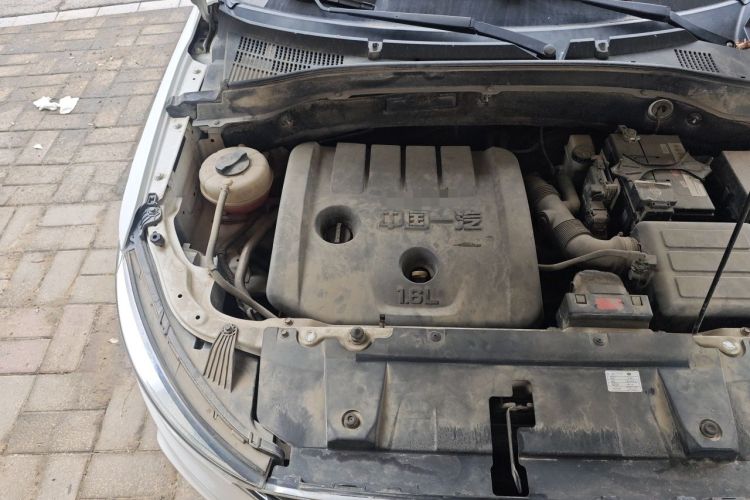 Used Bestune X40 2019 1.6L Automatic Luxury Edition China VI Engine Bay Right