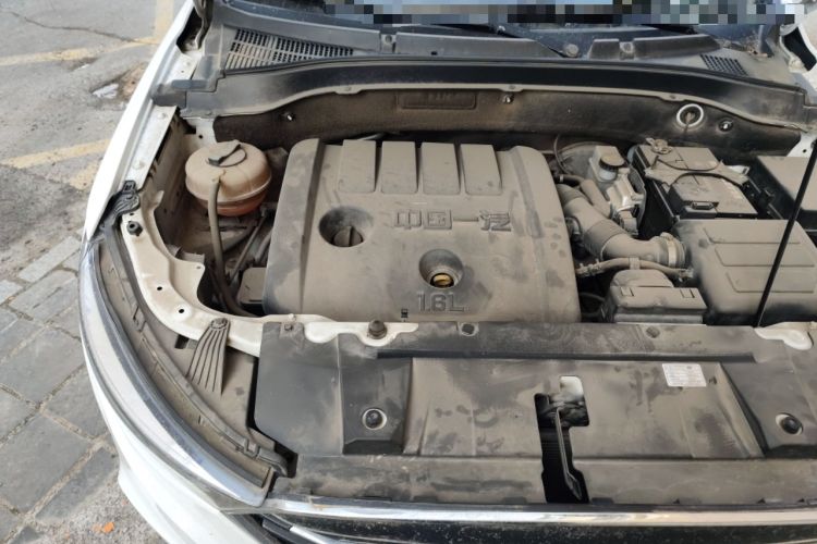 Used Bestune X40 2019 1.6L Automatic Luxury Version China V Emission Standard Engine Bay Right