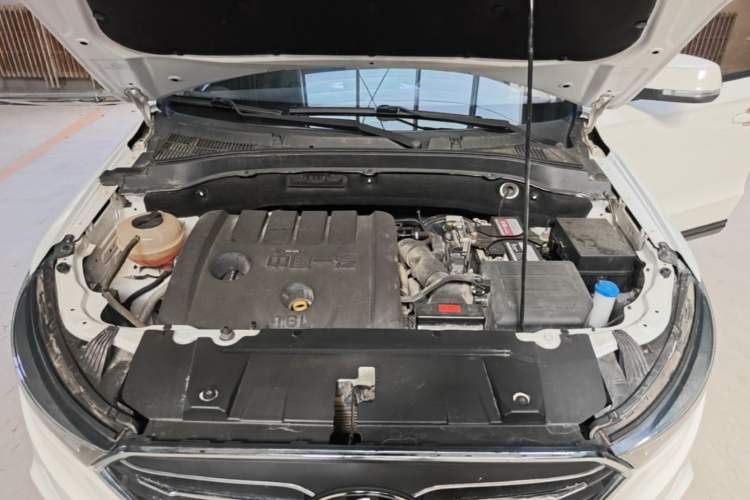 Used Bestune X40 2019 1.6L Automatic Luxury Edition China VI Engine Bay