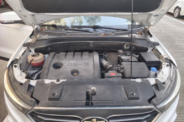 Used Bestune X40 2019 1.6L Automatic Luxury Edition China VI Engine Bay