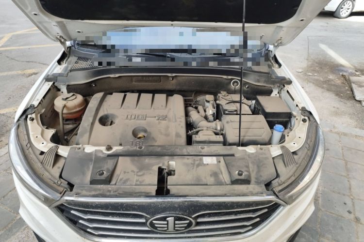 Used Bestune X40 2019 1.6L Automatic Luxury Version China V Emission Standard Engine Bay