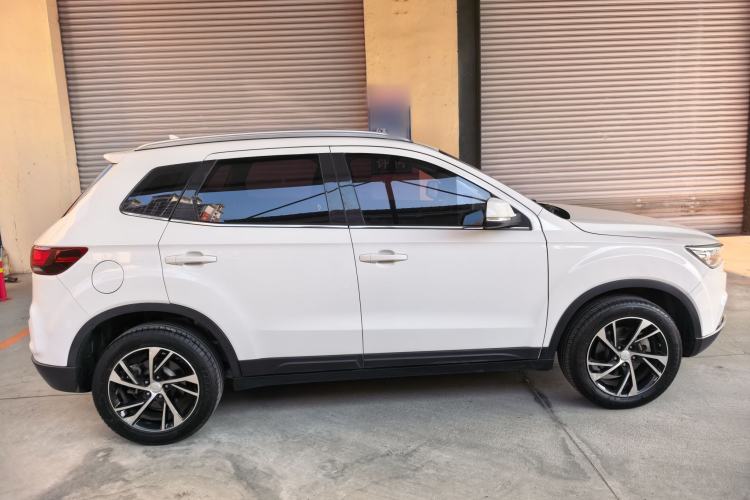 Used Bestune X40 2019 1.6L Automatic Luxury Edition China VI Exterior 1