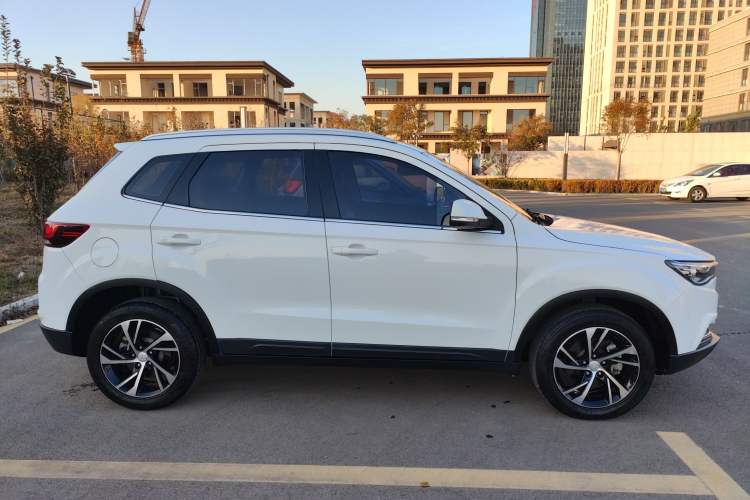 Used Bestune X40 2019 1.6L Automatic Luxury Edition China VI Exterior 2