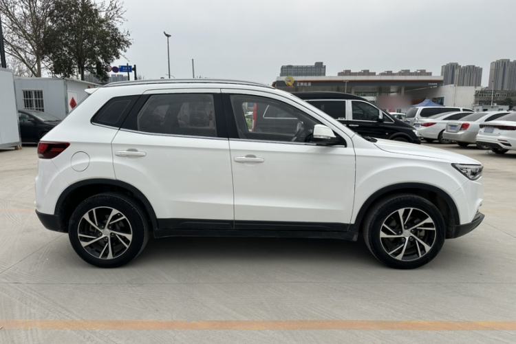 Used Bestune X40 2019 1.6L Automatic Luxury Edition China VI Exterior 2