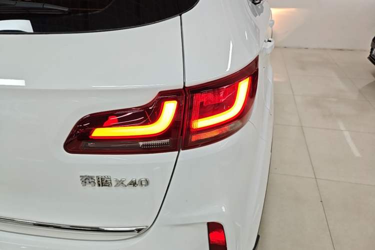 Used Bestune X40 2019 1.6L Automatic Luxury Version China V Emission Standard Exterior 3