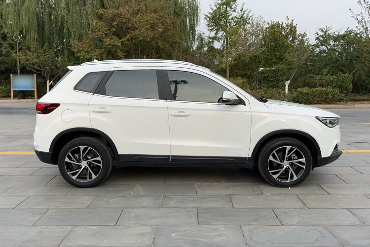 Used Bestune X40 2019 1.6L Automatic Connected Smart Cool Version China V Emission Standard Exterior 3