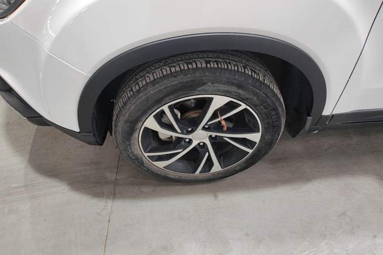 Used Bestune X40 2019 1.6L Automatic Luxury Edition China VI Exterior 4