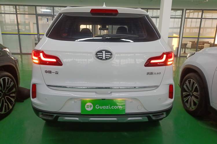 Used Bestune X40 2019 1.6L Automatic Luxury Edition China VI Exterior 4