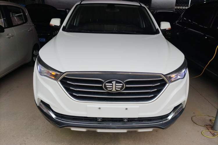 Used Bestune X40 2019 1.6L Manual Luxury Edition China VI Front