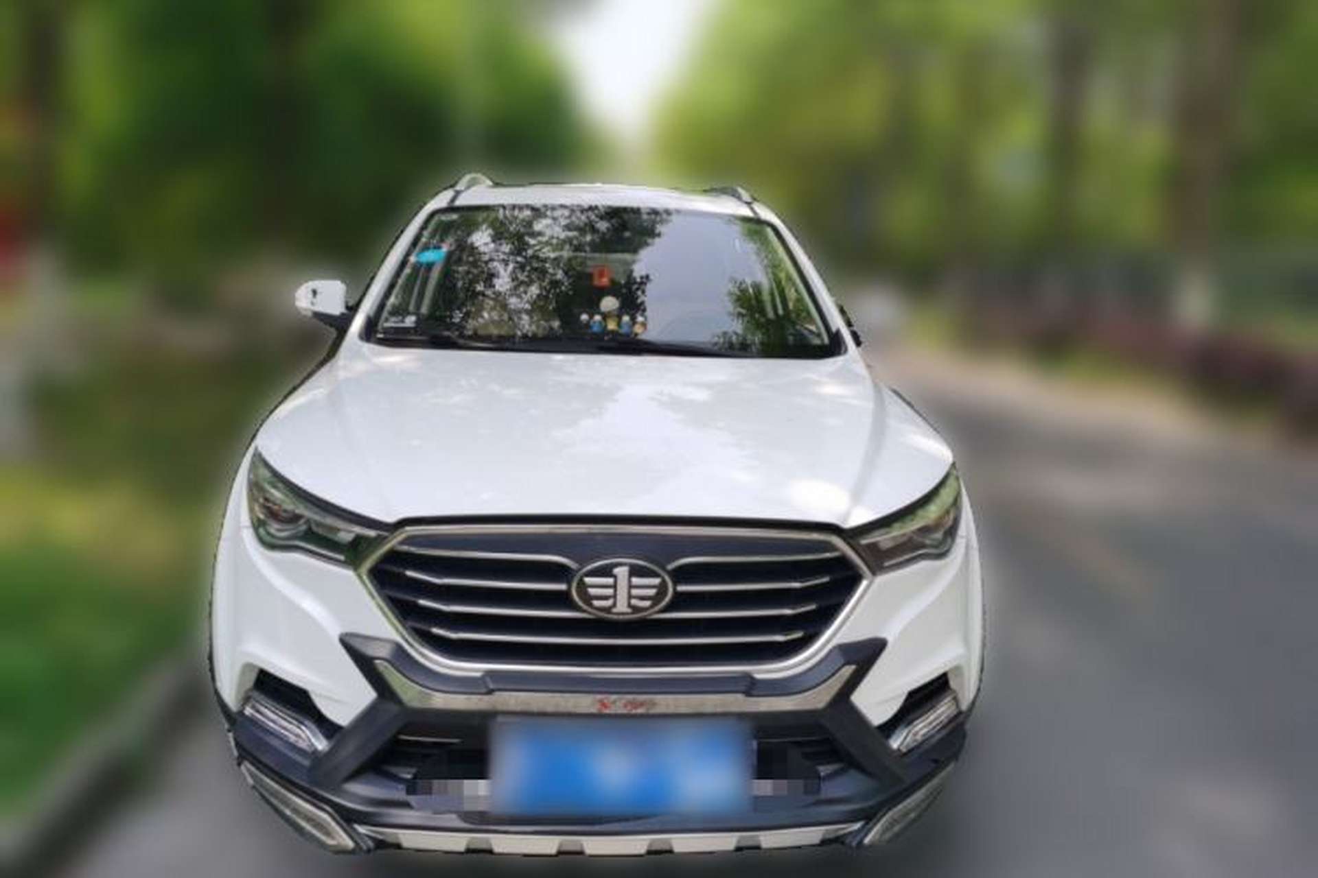 Used Bestune X40 2019 1.6L Manual Luxury Edition China VI Front