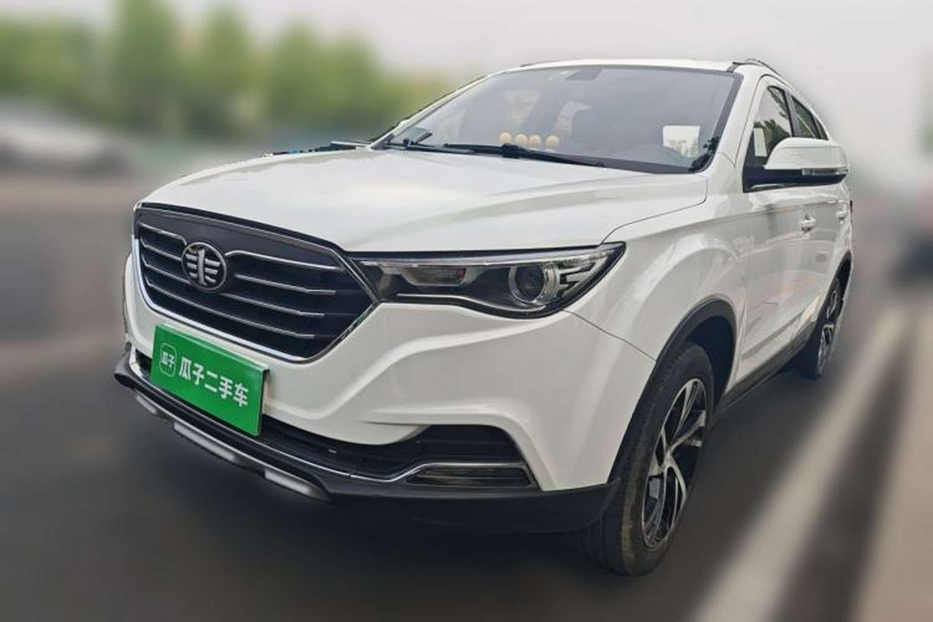 Used Bestune X40 2019 1.6L Manual Luxury Edition China V Front Left 45 Deg