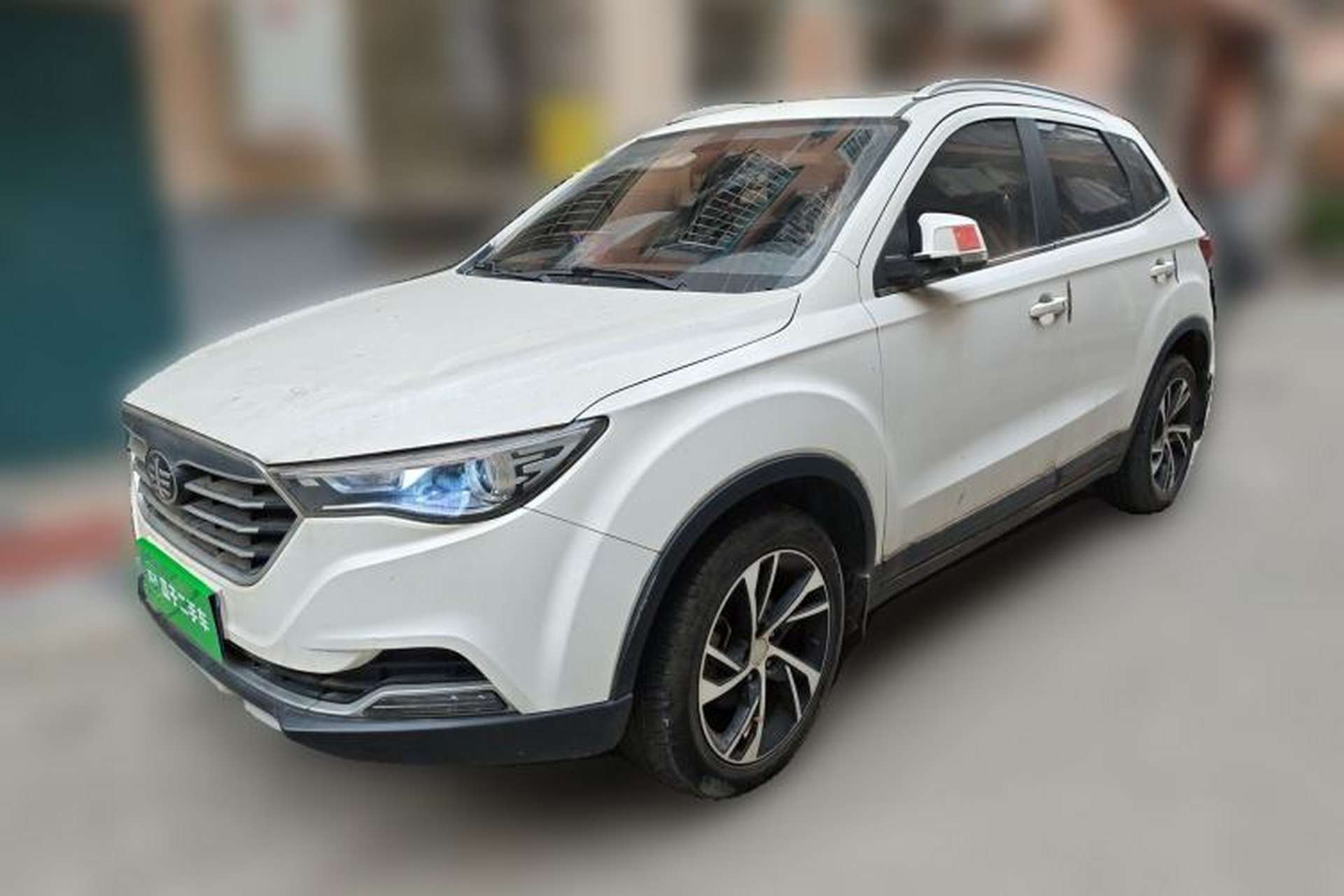 Used Bestune X40 2019 1.6L Manual Luxury Edition China VI Front Left 45 Deg