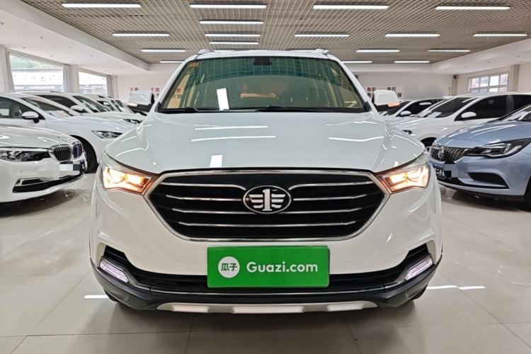 Used Bestune X40 2019 1.6L Automatic Luxury Version China V Emission Standard Front