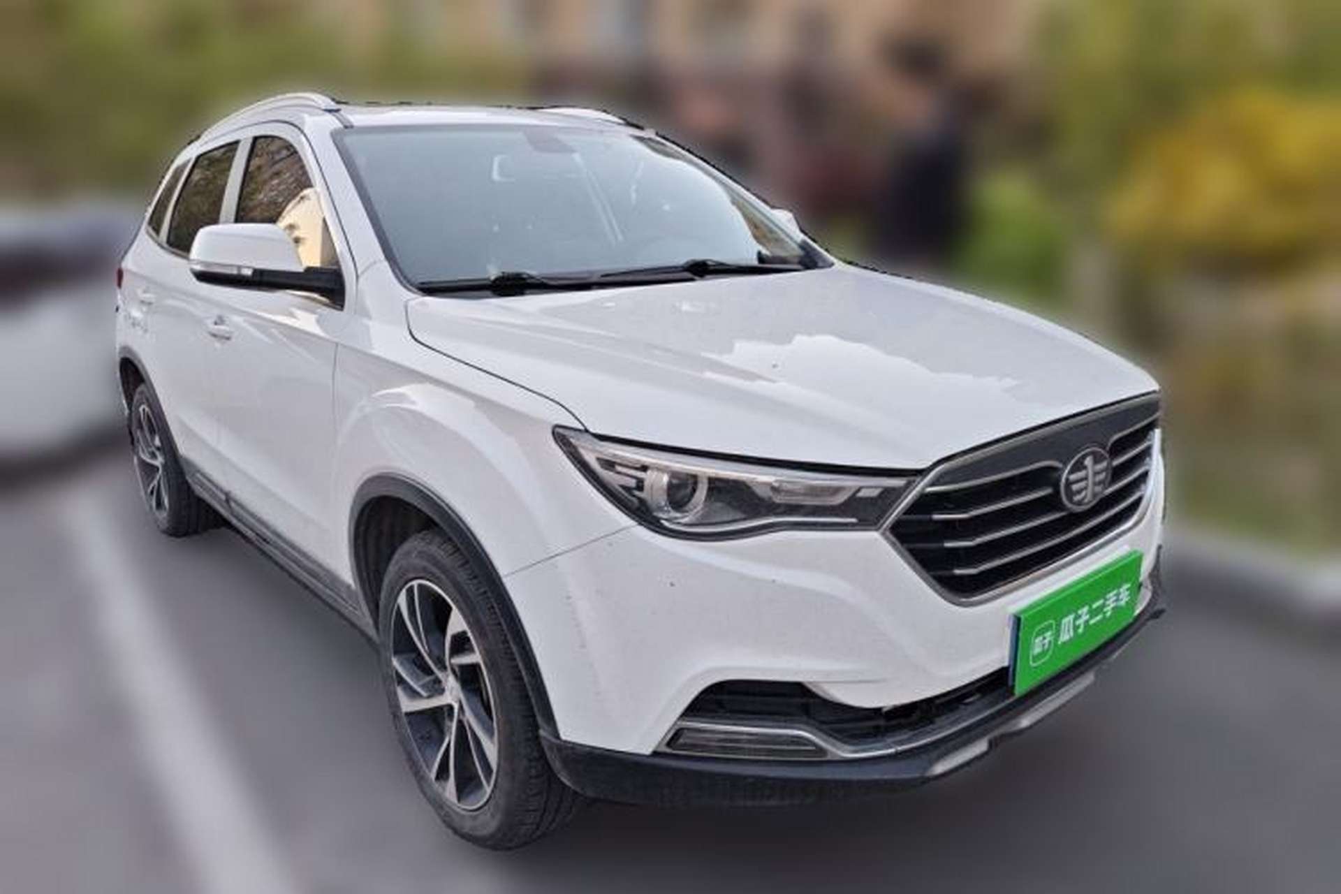 Used Bestune X40 2019 1.6L Manual Luxury Edition China VI Front Right 45 Deg