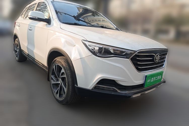 Used Bestune X40 2019 1.6L Automatic Luxury Edition China VI Front Right 45 Deg