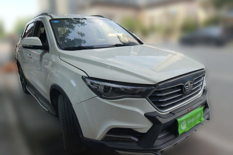 Used Bestune X40 2019 1.6L Automatic Luxury Version China V Emission Standard Front Right 45 Deg